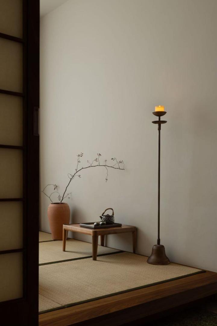 Wezo Hotel Kuanzhai Alley Chengdu-Breakfast Till 12Noon-Lv City Guide Recommended Hotel Екстер'єр фото